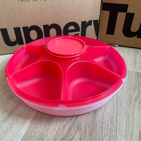 Tupperware Kitchen Tupperware Serving Center Set Poshmark